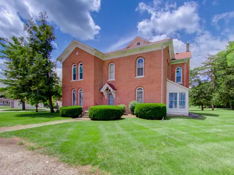 2605 S Cross St, Manilla, IN 46150
