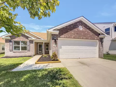19405 Links Ln, Noblesville, IN 46062