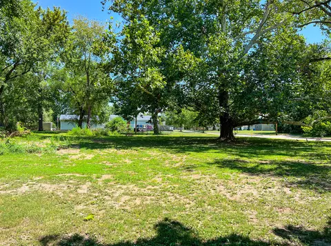 1603 N 27th St, Terre Haute, IN 47804