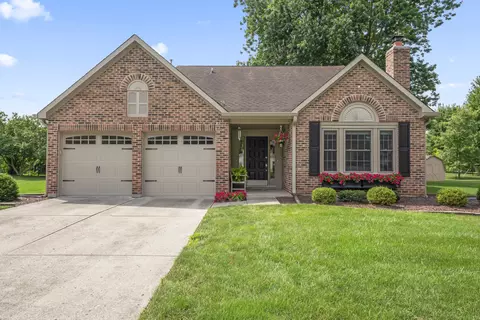 7703 Sunblest Blvd, Fishers, IN 46038