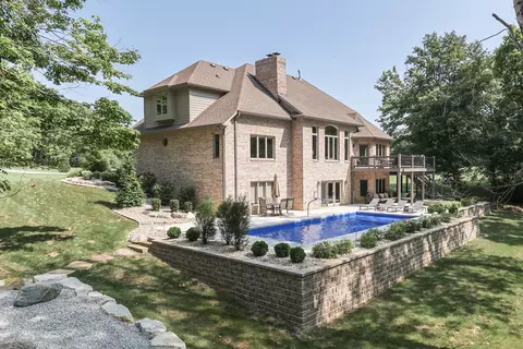4729 N Banta Rd, Bargersville, IN 46106