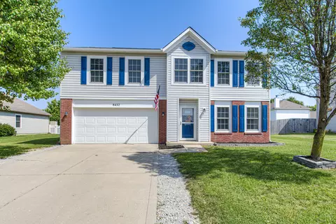 8432 Falkirk Dr, Avon, IN 46123
