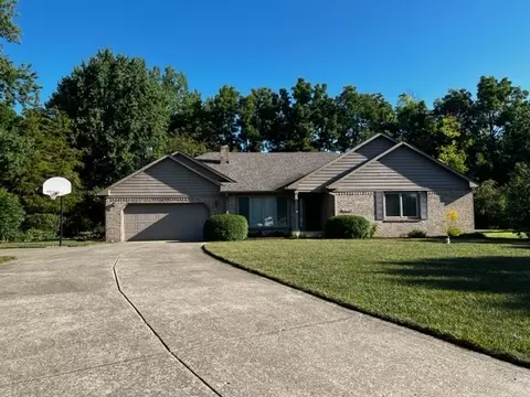 8879 Lesley Ln, Brownsburg, IN 46112