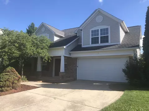 10329 Glenn Abbey Ln, Fishers, IN 46037