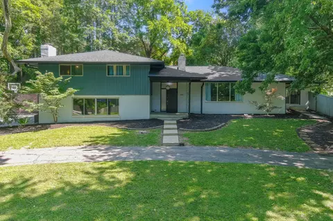 5025 Derby Ln, Indianapolis, IN 46226