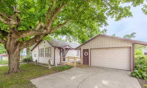 6627 S Cross St, Pendleton, IN 46064