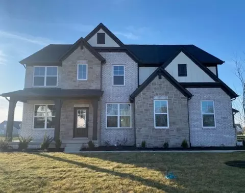 9180 Coopers Ln, Mccordsville, IN 46055