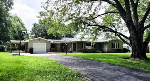 2303 W Del Mar Dr, Crawfordsville, IN 47933