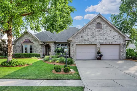 12371 Saint Armands Cir, Carmel, IN 46033