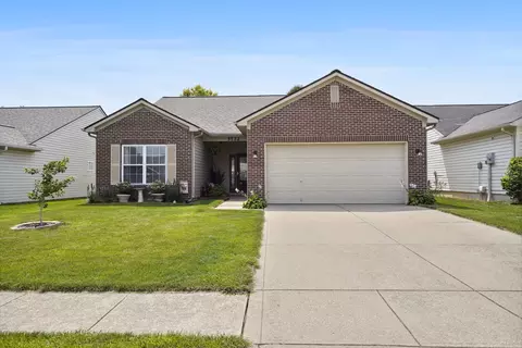3732 Limelight Ln, Whitestown, IN 46075