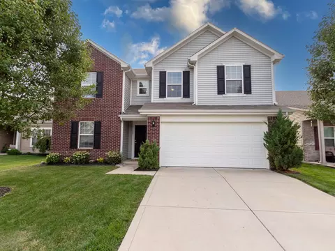 17162 Petersfield Ln, Westfield, IN 46074