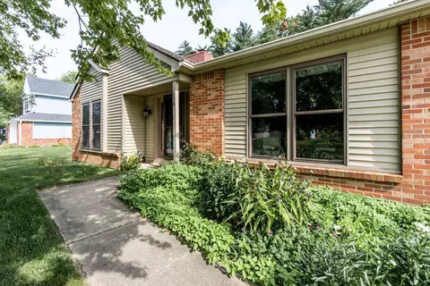 858 Brookside Ln, Plainfield, IN 46168 photo 11