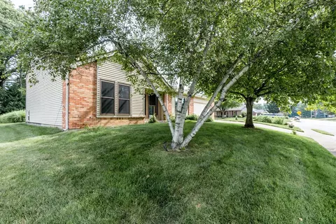 858 Brookside Ln, Plainfield, IN 46168 photo 8