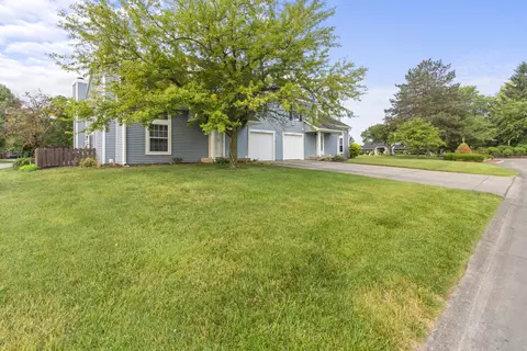 3602 N Lakeside Dr, Muncie, IN 47304