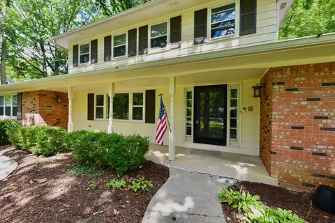 2020 Hamilton Ln, Carmel, IN 46032