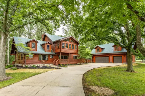 1533 N Us Highway 421, Whitestown, IN 46075
