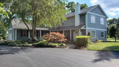 215 W Edwards Ave, Indianapolis, IN 46217