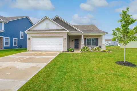 6290 N Rosewood Dr, Mccordsville, IN 46055