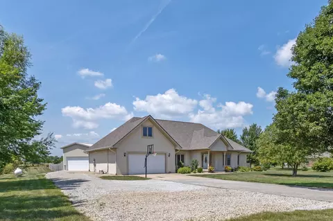 10142 N County Road 471 E, Pittsboro, IN 46167