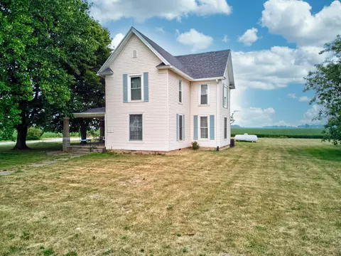 1561 N 600 E, Elwood, IN 46036