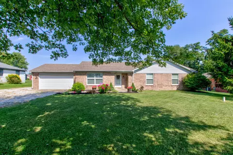681 S County Road 75, Danville, IN 46122