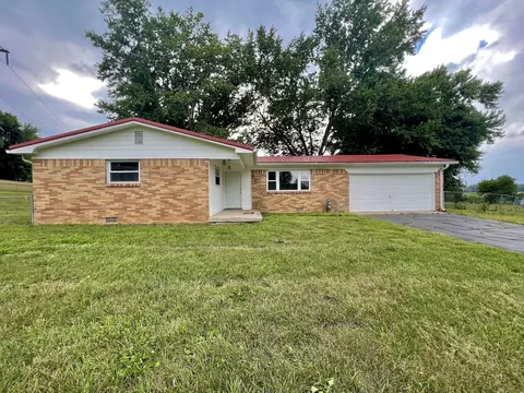 3880 Adams Dr, Martinsville, IN 46151