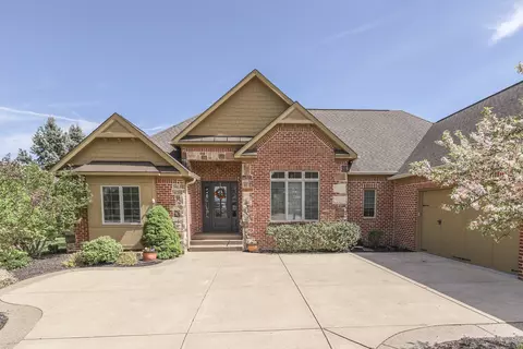 2849 Shadwell Pl, Greenwood, IN 46143