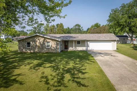 704 S Sims St, Swayzee, IN 46986