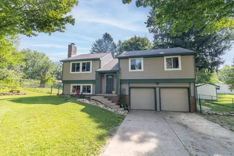 1125 Commission Rd, Greenwood, IN 46142