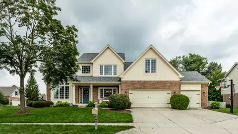 10900 Yorktown Xing, Carmel, IN 46032