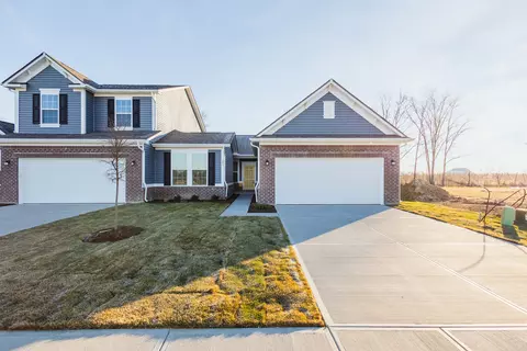 283 Hunters Ridge Dr, Danville, IN 46122