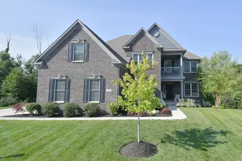 16801 Rosetree Ct, Westfield, IN 46062