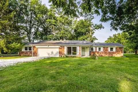 1301 Oakwood Trl, Indianapolis, IN 46260