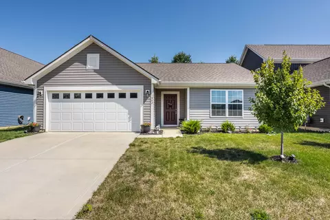 952 Cass Dr, Franklin, IN 46131