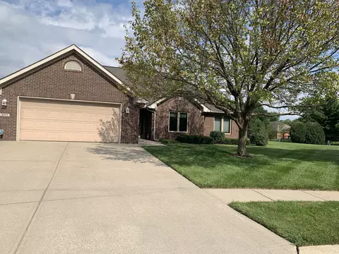 3171 Martha Ct, Columbus, IN 47203