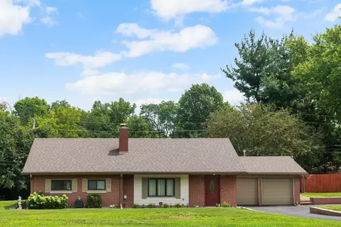 1277 Mount Pleasant East St, Greenwood, IN 46142