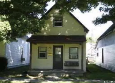 432 Cottage Ave, Rushville, IN 46173