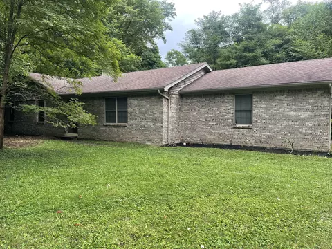 1281 NE Kiowa Cv, Greensburg, IN 47240