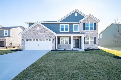 5765 Altar Bell Cir, Greenwood, IN 46143