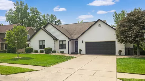 4429 Moss Ridge Ln, Indianapolis, IN 46237