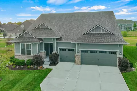 15990 Foothill Dr, Noblesville, IN 46060