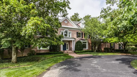 1118 Laurelwood, Carmel, IN 46032