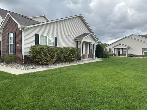 9684 Rolling Plain Dr, Noblesville, IN 46060