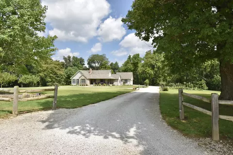 1698 W 800 Rd N, Worthington, IN 47471