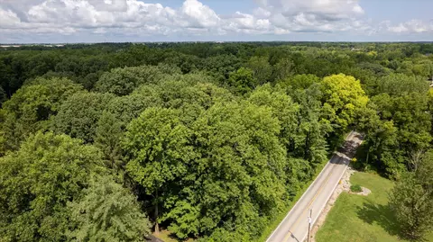 16624 Oak Rd, Westfield, IN 46074
