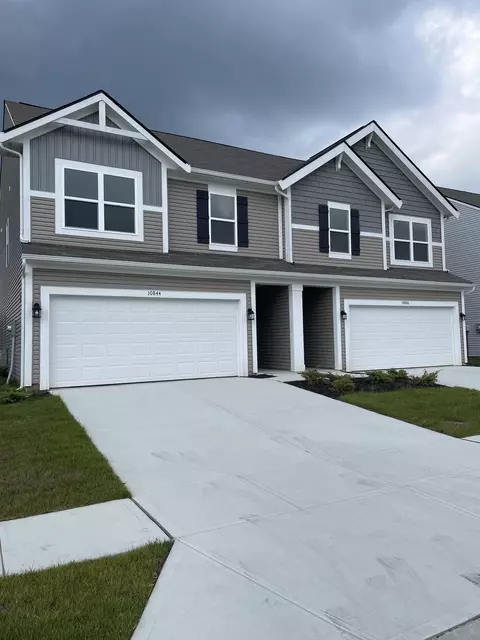 10844 Penwell Way, Indianapolis, IN 46235