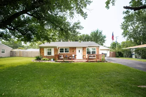 35 Tracy Rd, New Whiteland, IN 46184