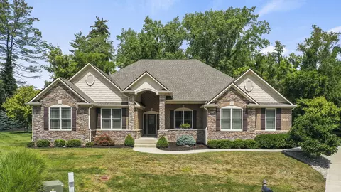 9648 N Box Elder Ct, Mccordsville, IN 46055