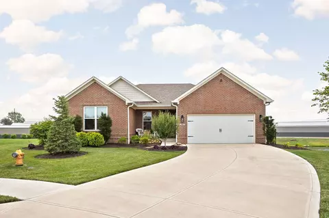 307 Gale Ct, Danville, IN 46122