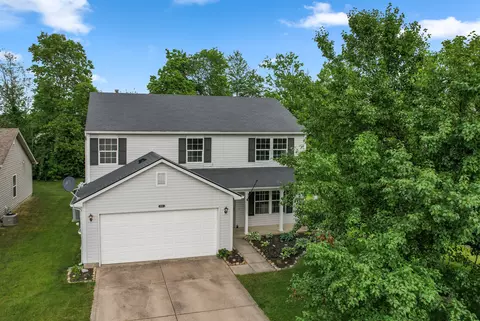 901 Atir Ln, Greenfield, IN 46140